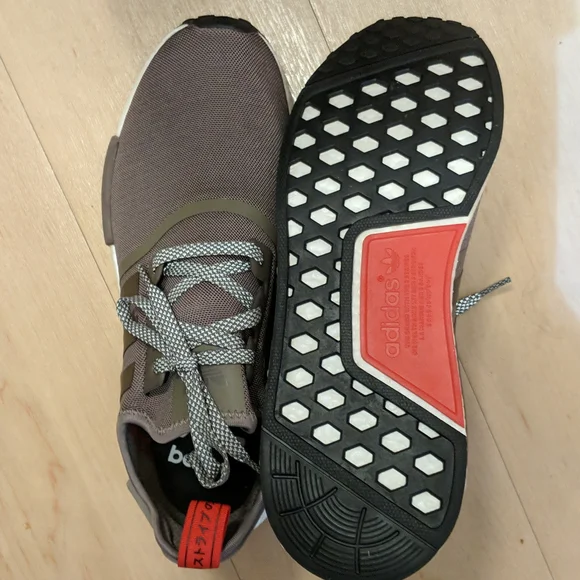 Adidas NMD_R1 size 11.5US men's gray NEW - Picture 3 of 5